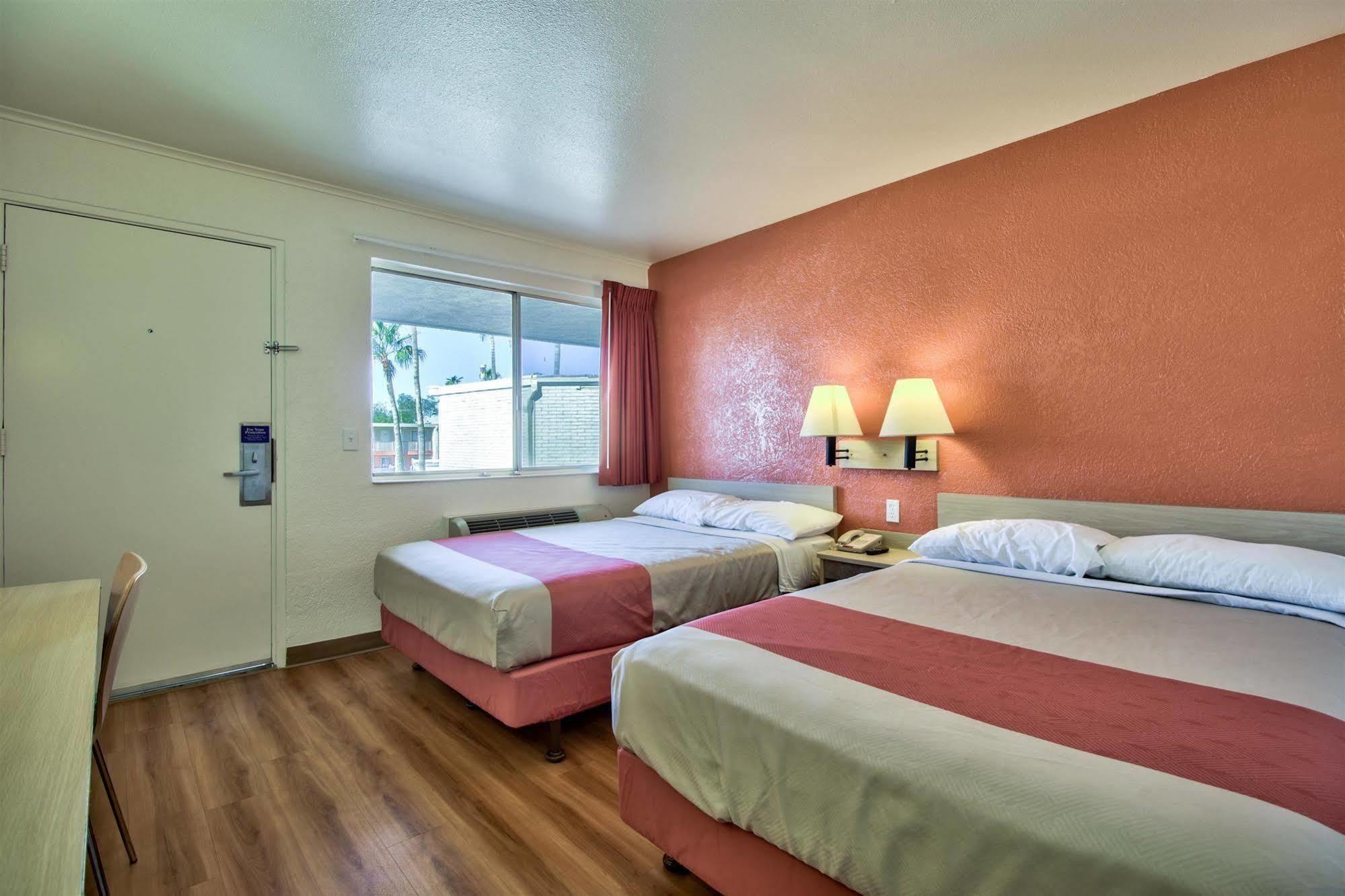 6-youngtown, Az - Phoenix - Sun Hotel Youngtown