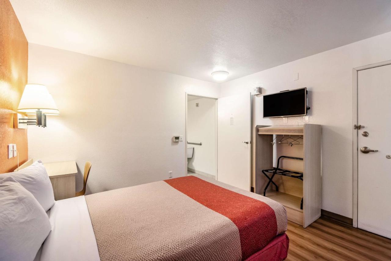 6-youngtown, Az - Phoenix - Sun Hotel 2*