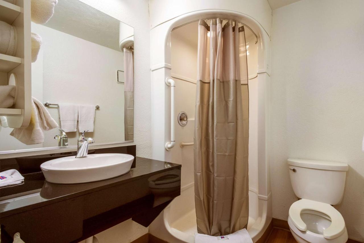 6-youngtown, Az - Phoenix - Sun Hotel 2*